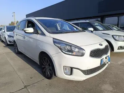 Usata Kia Carens 115 CV (84 kW) 2014 Bianco Monovolume