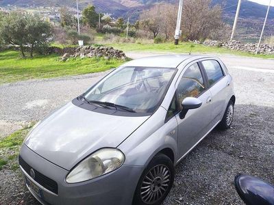Usata Fiat Grande Punto Dynamic 75 CV (55 kW) 2007 Utilitaria