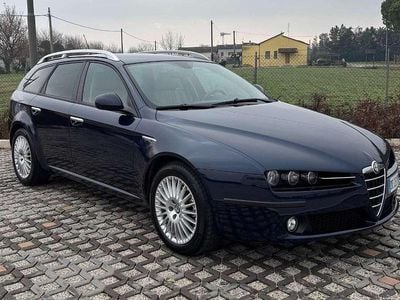 Blu/azzurro Usata 2006 Alfa Romeo 159 Distinctive Station wagon | 6900 € (Molto cara)