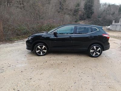 Usata Nissan Qashqai 110 CV (80 kW) 2015 Nero SUV
