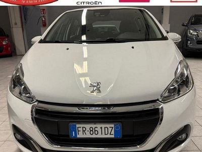 Usata Peugeot 208 Active 82 CV (60 kW) 2018 Bianco Utilitaria