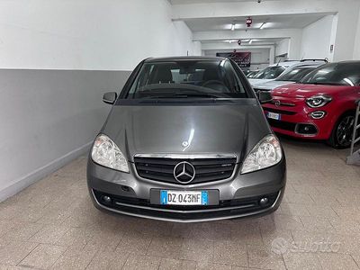 Usata Mercedes A160 95 CV (69 kW) 2010 Grigio Berlina