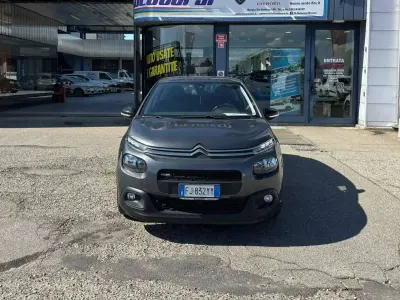 Używany Citroën C3 Feel 82 KM (60 kW) 2017 Szary Sedan/Limuzyna