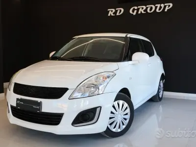 Usado Suzuki Swift 94 CV (69 kW) 2015 Blanco Utilitario