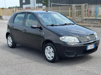 Usata Fiat Punto Classica 60 CV (44 kW) 2009 Nero Utilitaria