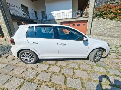 Usata VW Golf VII 110 CV (80 kW) 2012 Bianco Berlina