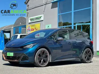 Usata Cupra Born 150 kW (204 CV) 2022 Blu/azzurro Utilitaria