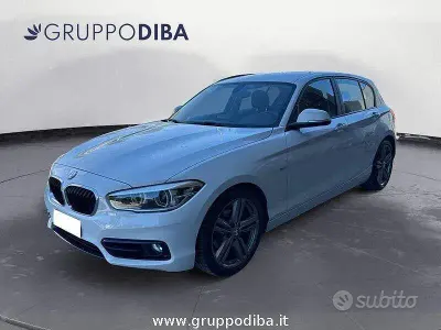 Usata BMW 118 Sport Line 150 CV (110 kW) 2016 Bianco Utilitaria