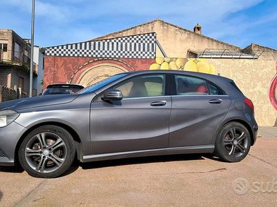 Usata Mercedes A200 136 CV (100 kW) 2013 Grigio Berlina