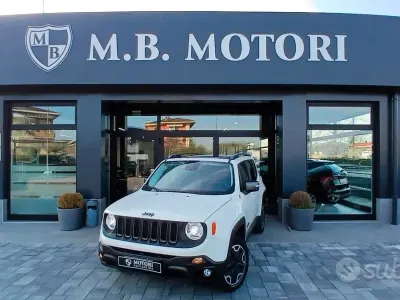 Gebraucht Jeep Renegade Trailhawk 170 PS (125 kW) 2015 Weiß SUV