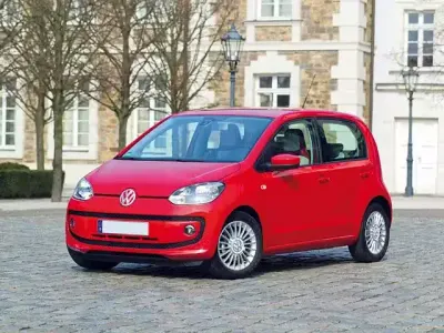Usata VW up! CLUB 60 CV (44 kW) 2015 Nero metallizzato Utilitaria
