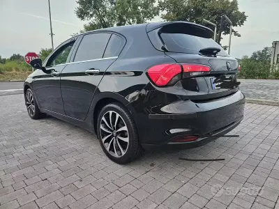 Usata Fiat Tipo 75 CV (55 kW) 2017 Nero Berlina