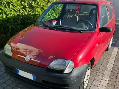 Occasion Fiat 600 54 ch (39 kW) 2009 Rouge Citadine