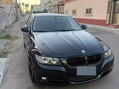 Usata BMW 318 M Sport 143 CV (105 kW) 2009 Nero Berlina