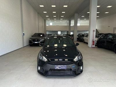 Usata Ford Focus RS 350 CV (257 kW) 2016 Nero Berlina