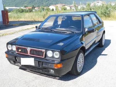 Usata Lancia Delta 209 CV (153 kW) 1992 Nero Utilitaria