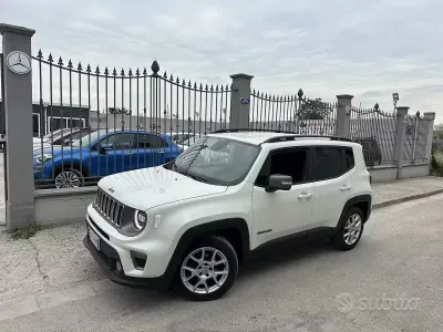 Usata Jeep Renegade Limited 130 CV (95 kW) 2021 Bianco SUV