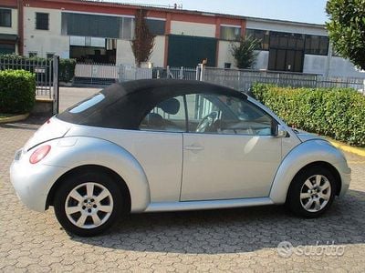 Usata VW New Beetle 101 CV (74 kW) 2004 Utilitaria