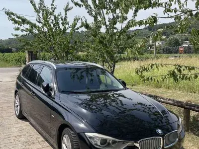 Usata BMW 318 150 CV (110 kW) 2014 Nero Station wagon