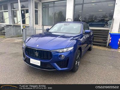 Usata Maserati Levante 275 CV (202 kW) 2018 Blu SUV