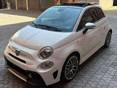 Usata Abarth 595 Turismo 165 CV (121 kW) 2021 Bianco Berlina