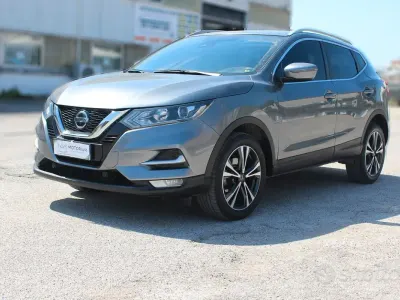 Usata Nissan Qashqai Tekna+ 115 CV (84 kW) 2022 Grigio SUV