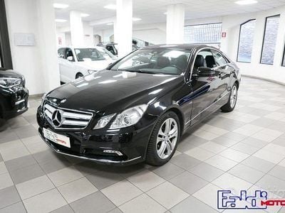 Usata Mercedes E250 Executive 204 CV (150 kW) 2010 Nero metallizzato Coupé