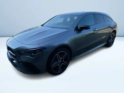 Usata Mercedes CLA250e Advanced 163 CV (119 kW) 2024 Grigio Coupé
