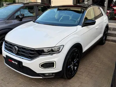 Usata VW T-Roc Business 150 CV (110 kW) 2019 Bianco SUV