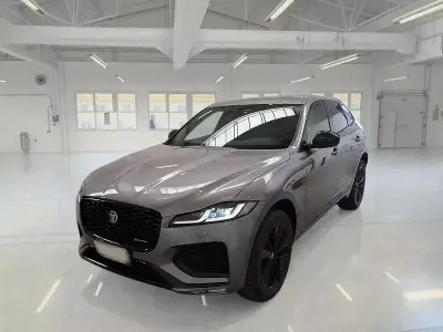 Usata Jaguar F-Pace R-Dynamic 404 CV (297 kW) 2025 SUV
