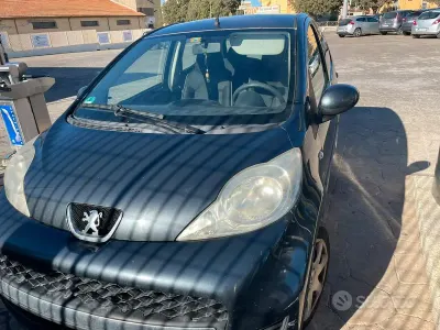 Usata Peugeot 107 68 CV (50 kW) 2009 Grigio Utilitaria