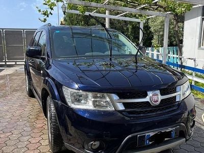 Usata Fiat Freemont 140 CV (102 kW) 2011 Blu SUV