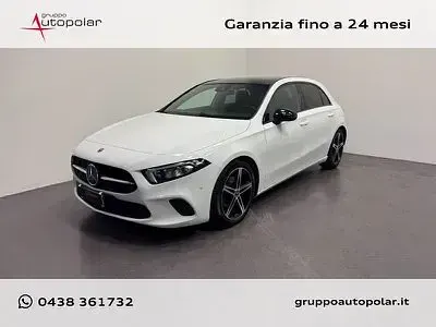 Usata Mercedes A180 Premium 116 CV (85 kW) 2018 Utilitaria