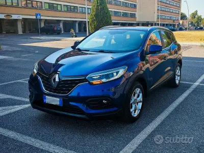 Usata Renault Kadjar 116 CV (85 kW) 2019 Bluazzurro SUV