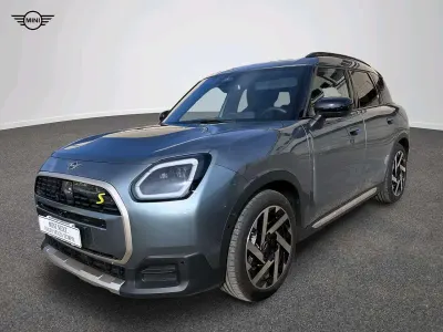Usado Mini Countryman Favoured 225 kW (306 CV) 2024 Verde SUV