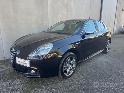 Usata Alfa Romeo Giulietta Exclusive 150 CV (110 kW) 2015 Nero Berlina