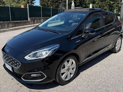 Usata Ford Fiesta Vignale 120 CV (88 kW) 2017 Nero Utilitaria