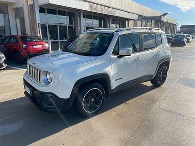 Bianco Usata 2015 Jeep Renegade Limited SUV | 13.800 € (Buon prezzo)