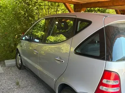 Usata Mercedes A160 102 CV (75 kW) 2006 Grigio Utilitaria