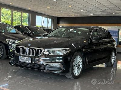 Usata BMW 520 Luxury Line 190 CV (139 kW) 2019 Nero Station wagon