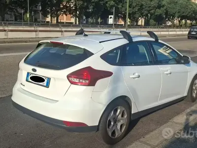 Usata Ford Focus 120 CV (88 kW) 2016 Bianco Berlina