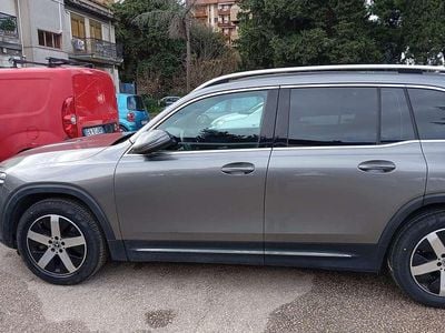 Usata Mercedes GLB200 Business 163 CV (119 kW) 2021 Grigio SUV