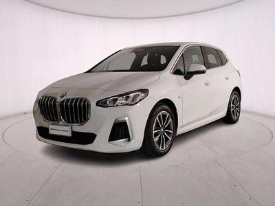 Begagnad BMW 216 Active Tourer M Sport 122 HK (89 kW) 2024 Vit Minibuss