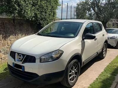 Usata Nissan Qashqai 120 CV (88 kW) 2012 Bianco SUV
