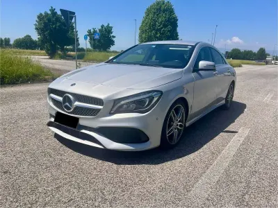 Usata Mercedes CLA200 Premium 136 CV (100 kW) 2017 Argento Berlina