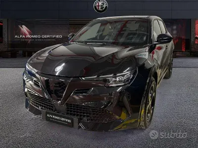 Nuova Alfa Romeo Junior 145 CV (106 kW) 2025 Nero SUV