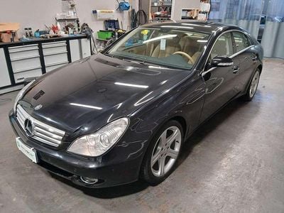 Usata Mercedes CLS320 Chrome 224 CV (164 kW) 2007 Nero Berlina