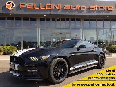 Usata Ford Mustang Fastback 317 CV (233 kW) 2016 Nero / metallizzato Coupé