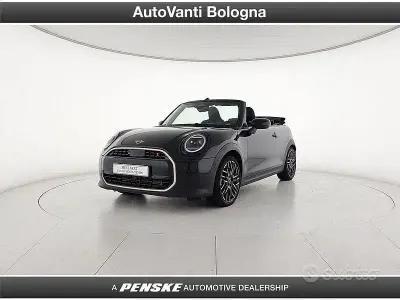Usata Mini Cooper Cabriolet Favoured 204 CV (150 kW) 2024 Nero Cabrio