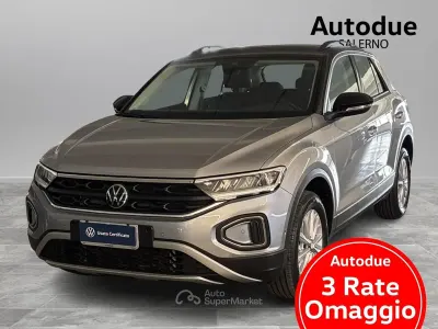Usata VW T-Roc Life 150 CV (110 kW) 2024 Argento SUV